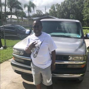 Meet your Posher, Ladonna